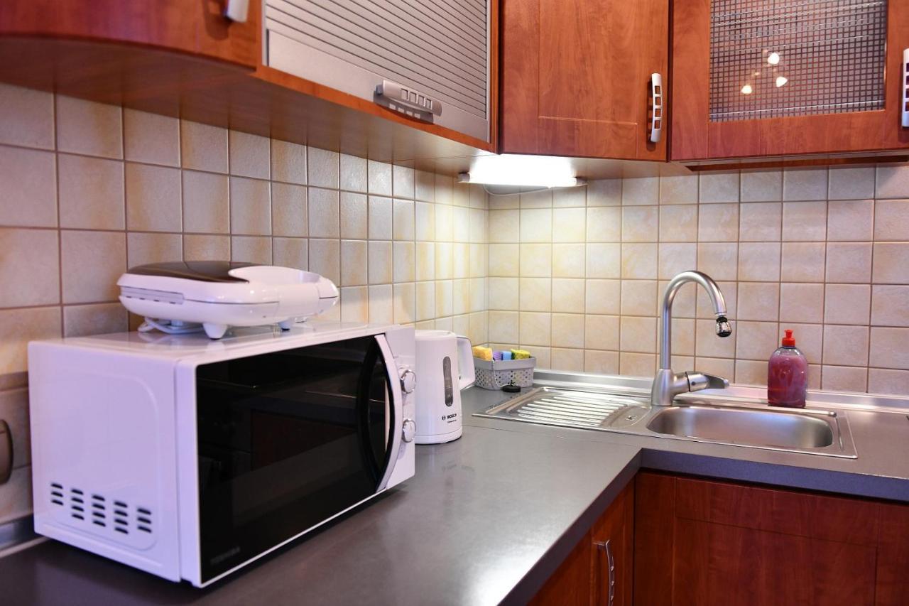 Granit Apartment *