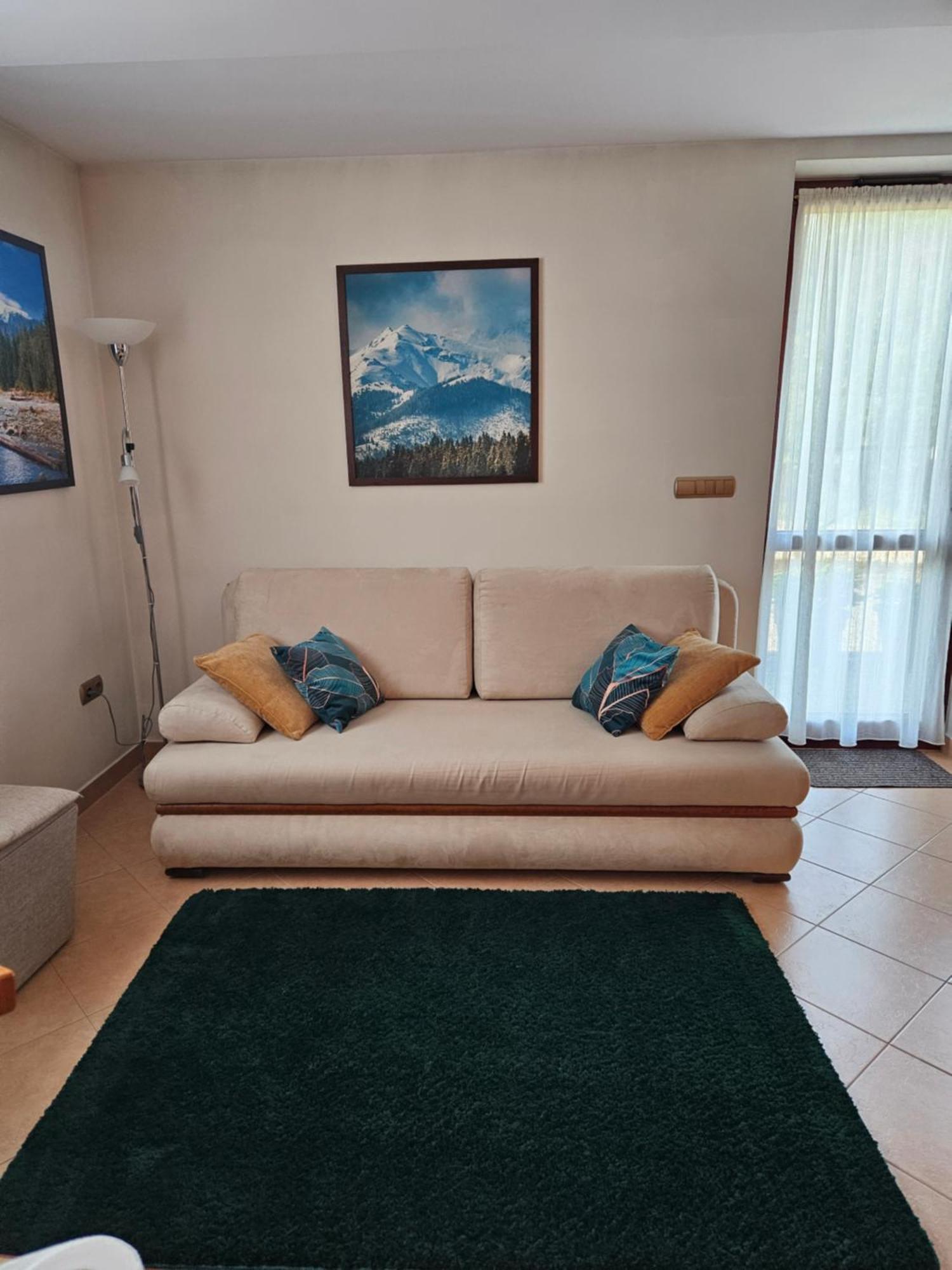 Granit Apartment *